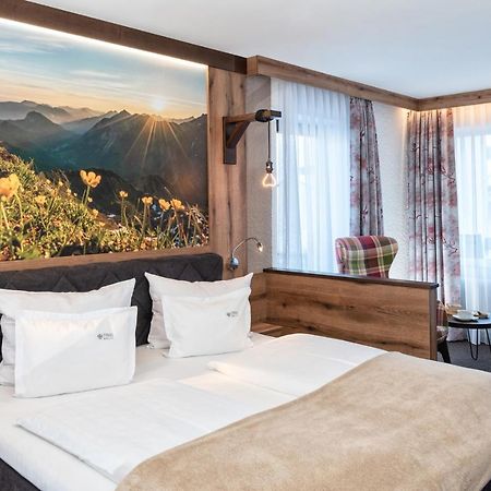 Hotel Tyrol - Partnerbetrieb Von Oberstaufen Plus Exterior photo