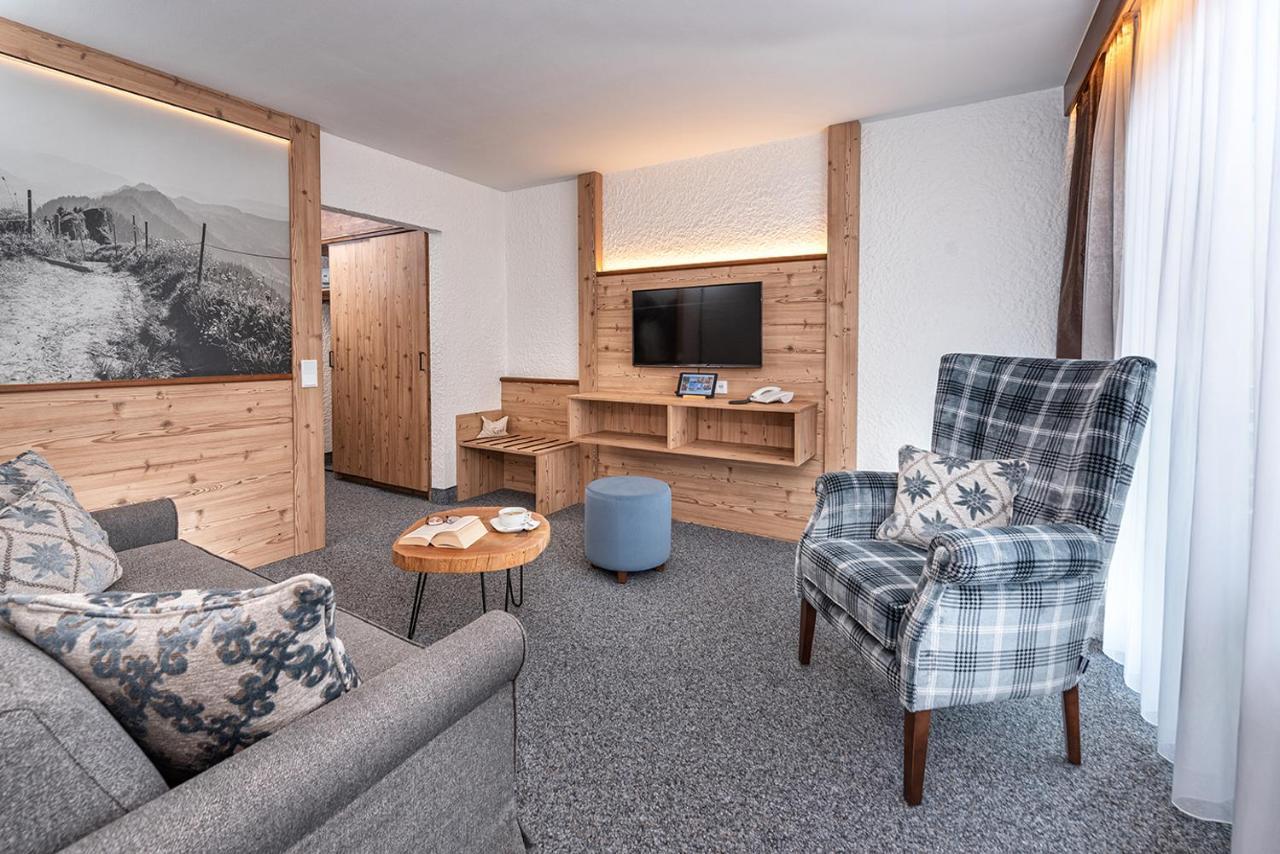 Hotel Tyrol - Partnerbetrieb Von Oberstaufen Plus Exterior photo