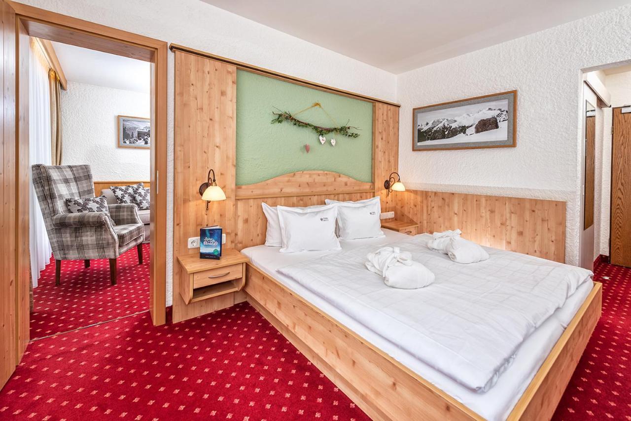 Hotel Tyrol - Partnerbetrieb Von Oberstaufen Plus Exterior photo
